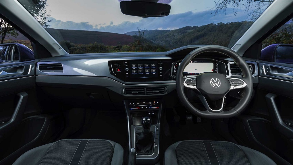 volkswagen-polo-2022-interior