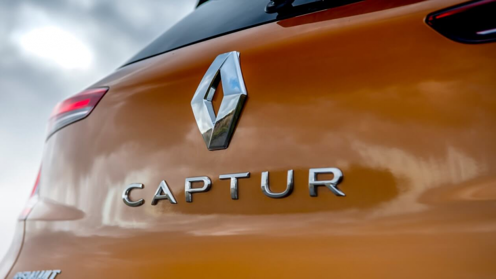 Renault Captur 2021 logo