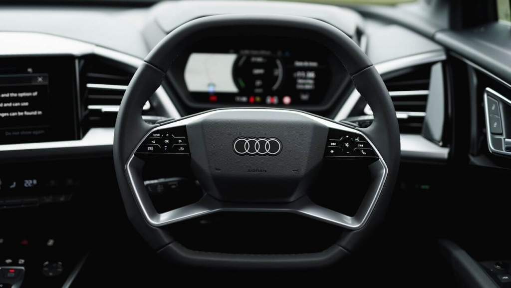 Audi Q4 e-tron 2021 interior