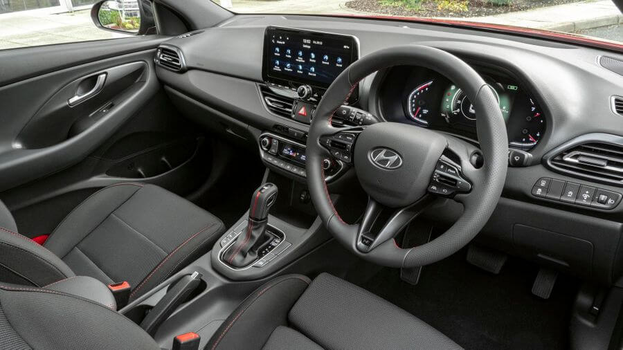 Hyundai i30 Fastback 2020 interior