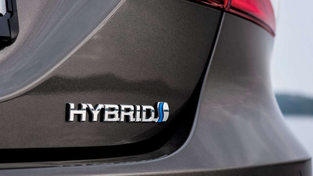 Toyota Camry 2019 hibrid