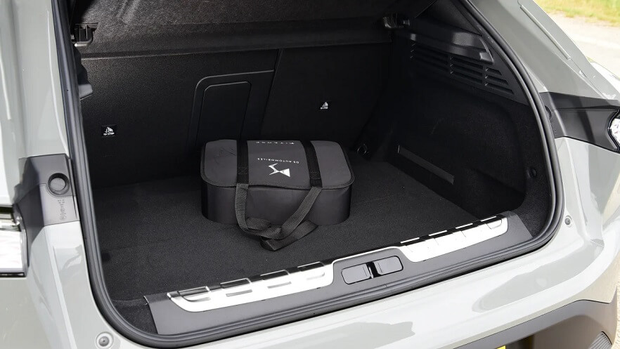DS 4 hatchback 2022 spatiu portbagaj