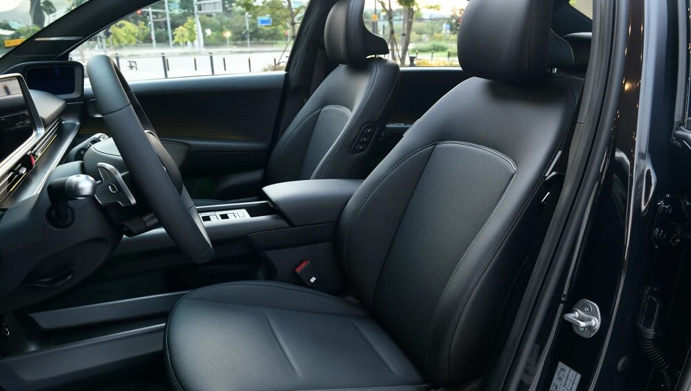 Hyundai Ioniq 6 interior si confort