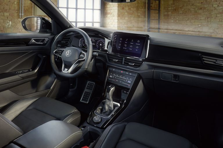 Volkswagen T-Roc 2022 interior