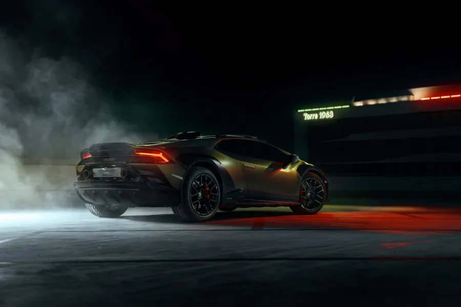 Lamborghini Huracan Sterrato de 602 CP este limitat la 260 km/h, dar nu la drumurile asfaltate Peugeot