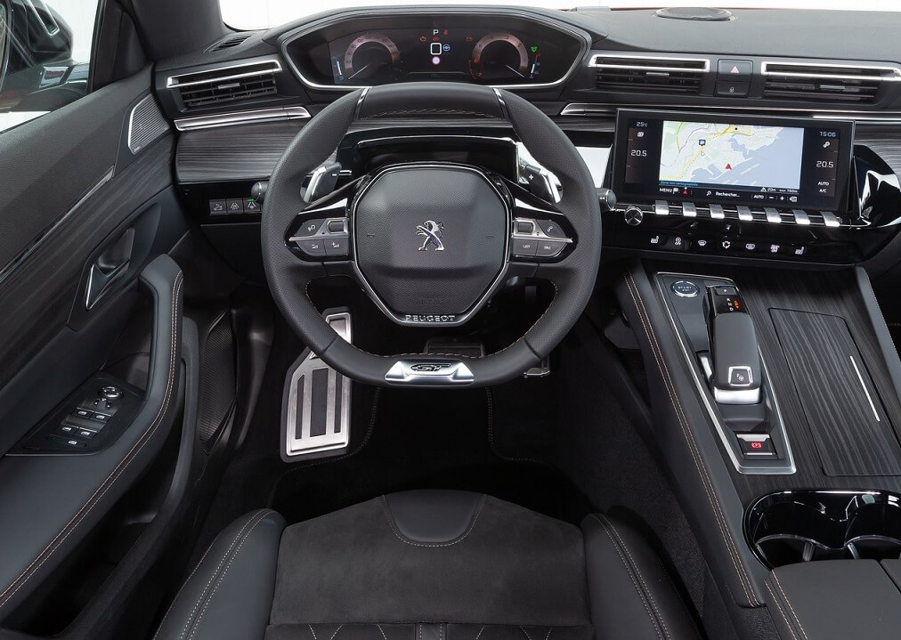 Peugeot 508 interior 2