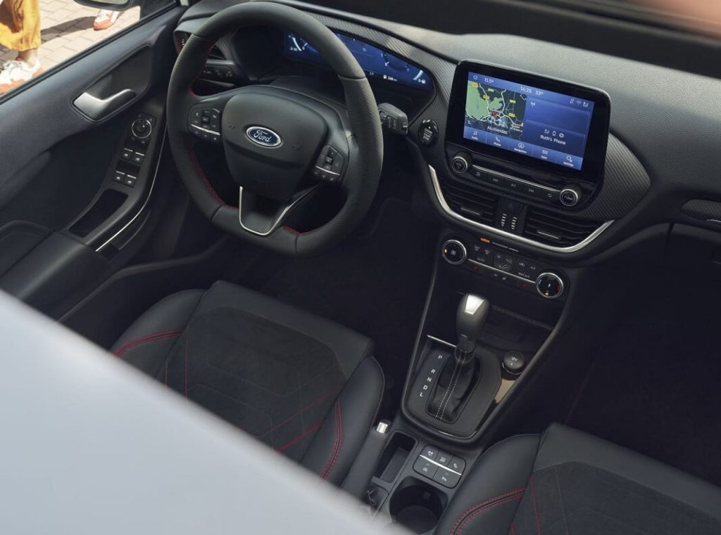 Ford Fiesta 2022 trapa panoramica