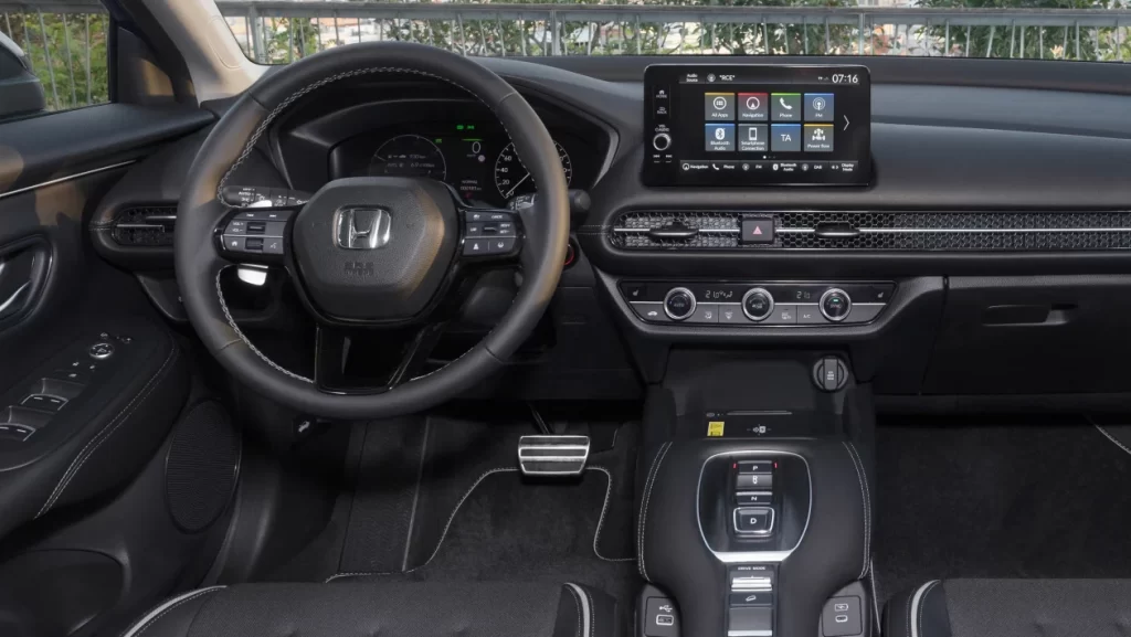 Honda ZR-V 2023 interior