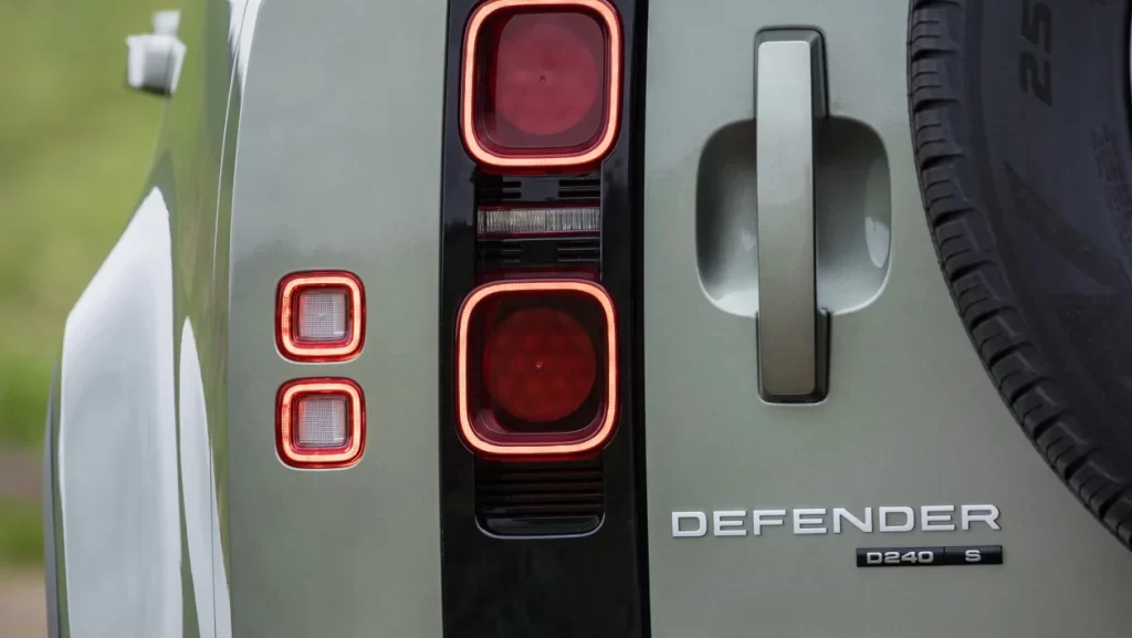 Fiabilitate Land Rover Defender 2023
