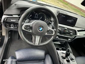 BMW Seria 5 Sedan (G30) 520d xDrive