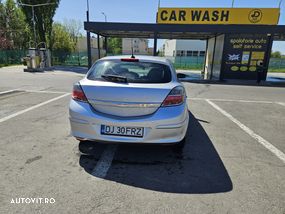 Opel Astra H 1.6i