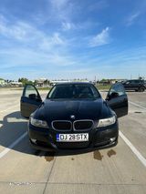 BMW Seria 3 Sedan (E90) 318d