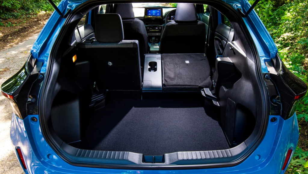 Toyota Yaris Cross Hybrid portbagaj