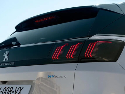 Peugeot 3008 Plug-in Hybrid - Pareri Peugeot