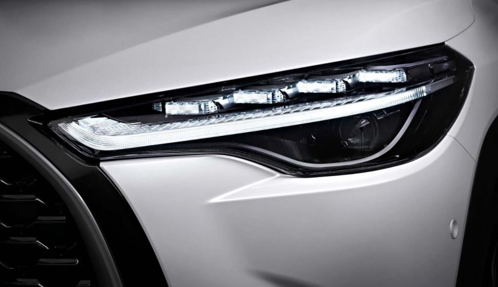 Toyota Corolla Cross 2022 faruri