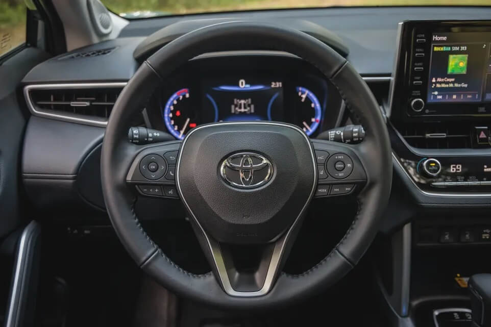 Toyota Corolla Cross 2022 volan