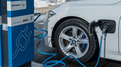 Ce înseamnă plug-in hybrid și cum funcționează