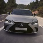 Lexus ES 2023 este actualizat cu un nou sistem de Infotainment Stiri