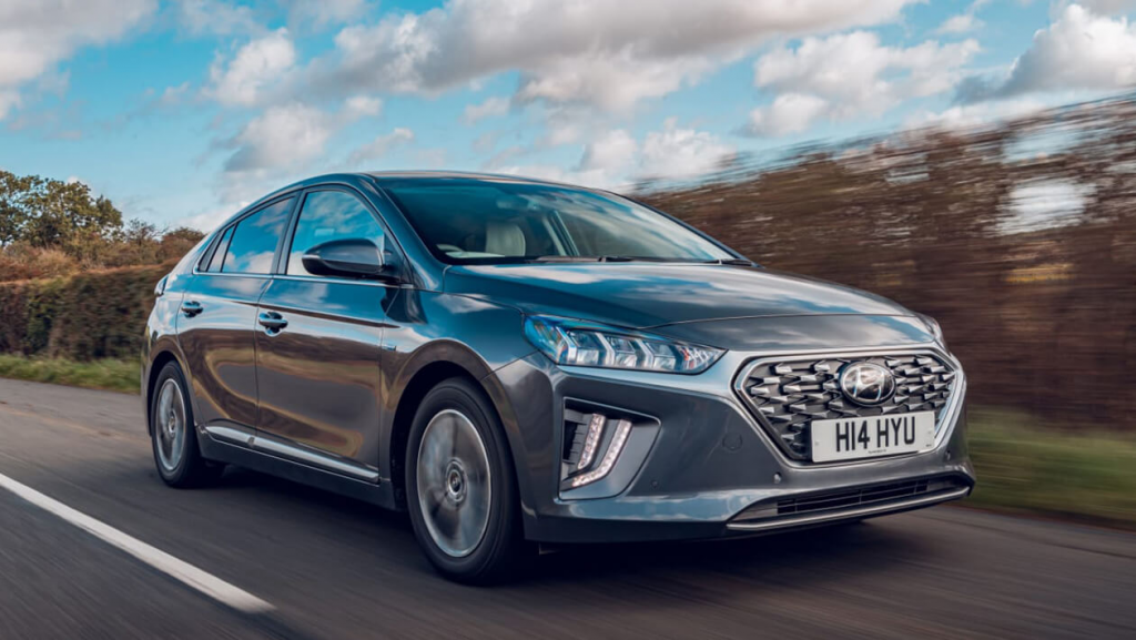 Hyundai Ioniq Plug-in - Cele mai bune masini plug-in hybrid 2022