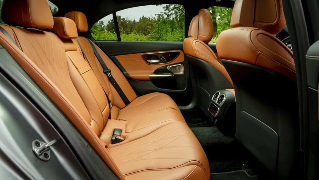 Mercedes C-Class 2021 bancheta