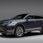 Toyota impresionează lumea auto cu noua Venza Hybrid 2021 Toyota