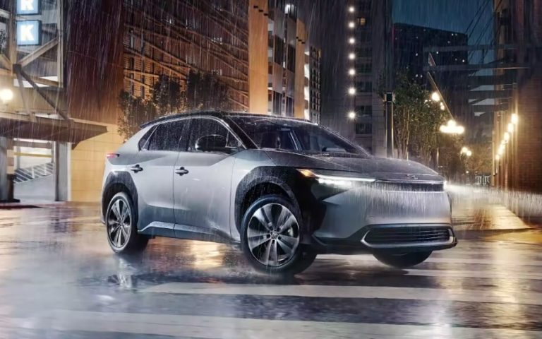 Toyota bZ4X 2023 Pareri