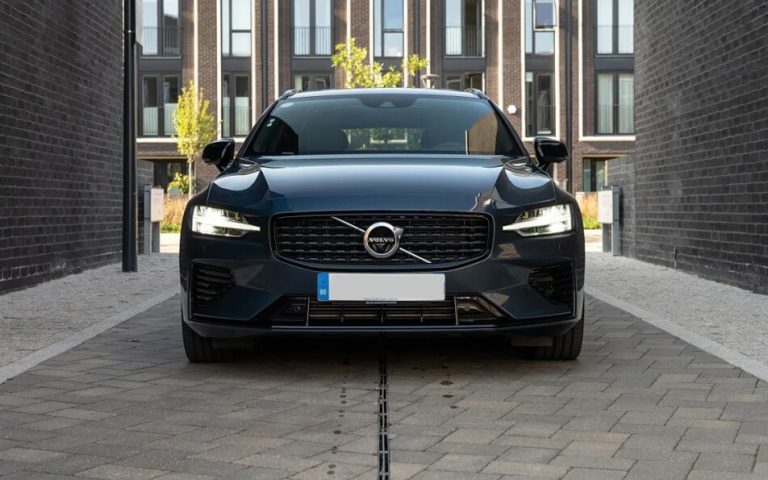 Volvo V60 Recharge 2022 – Pareri