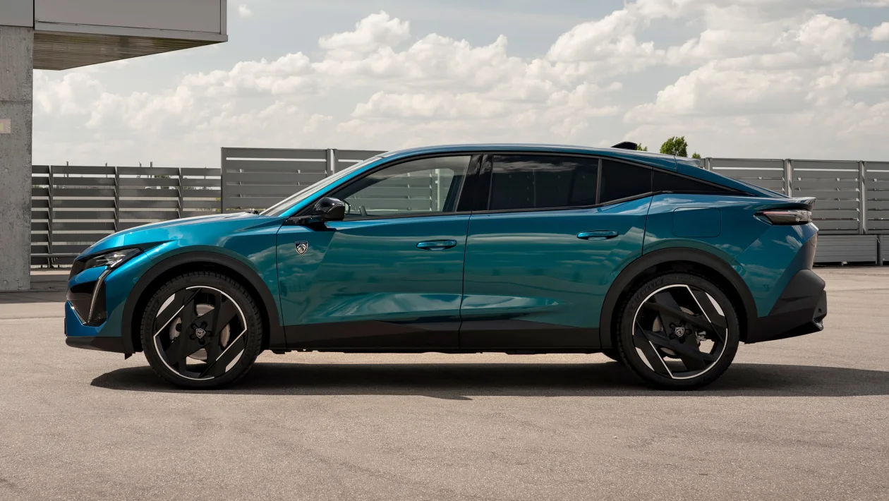 Peugeot 408 2023: Preturi si specificatii Sfaturi si curiozitati