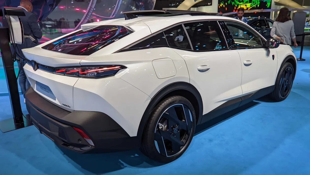 Peugeot 408 2023: Preturi si specificatii Sfaturi si curiozitati