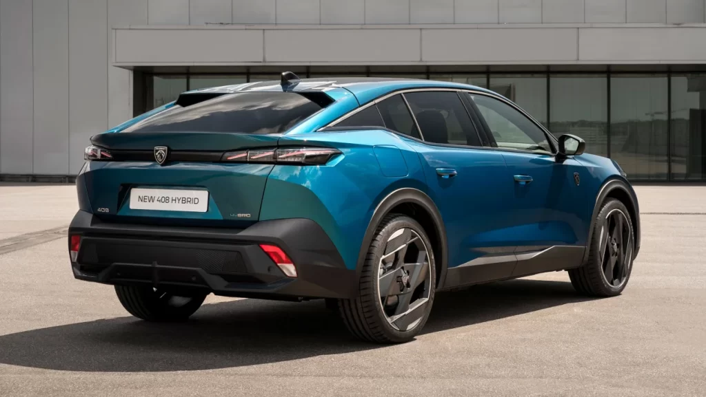 Peugeot 408 phev