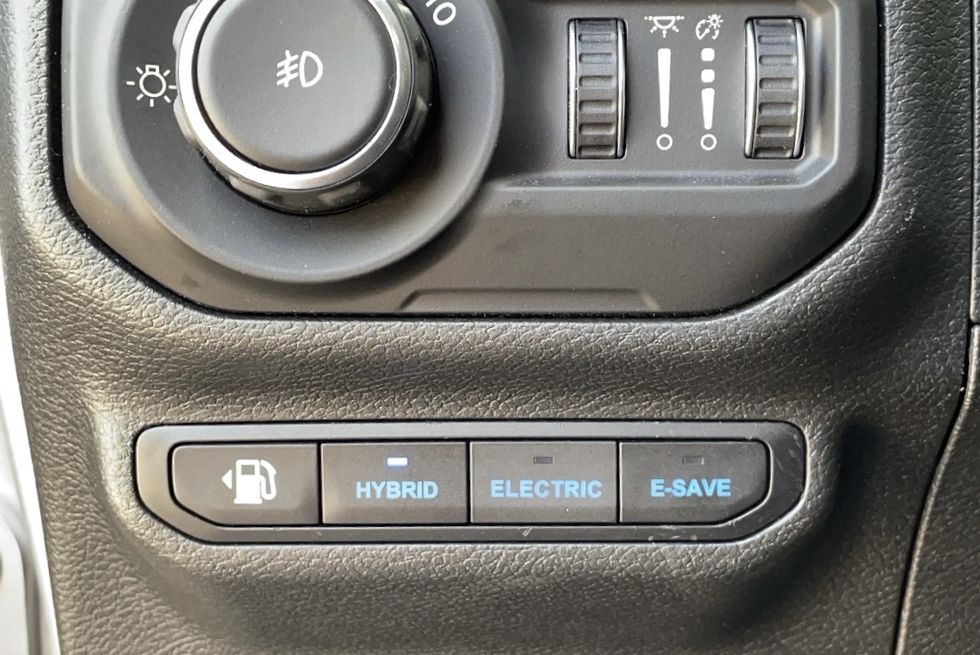 Jeep Wrangler 4xe moduri de conducere