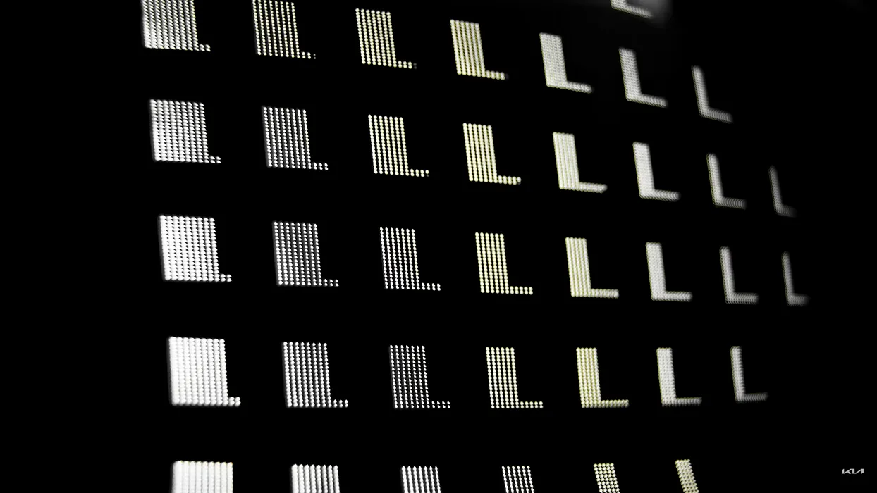 Kia prezintă imagini teaser cu noul SUV electric EV9 înainte de lansarea sa oficială - VIDEO Stiri
