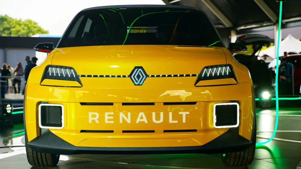 Renault 5: specificații, detalii complete și data lansării în 2024 Renault