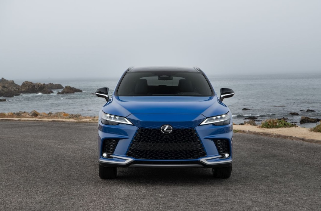 Lexus RX 2022 Pareri Land Rover