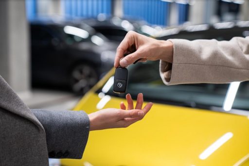 Vrei sa-ti vinzi masina? Expertii carVertical  recomandă să aștepti până la primăvară